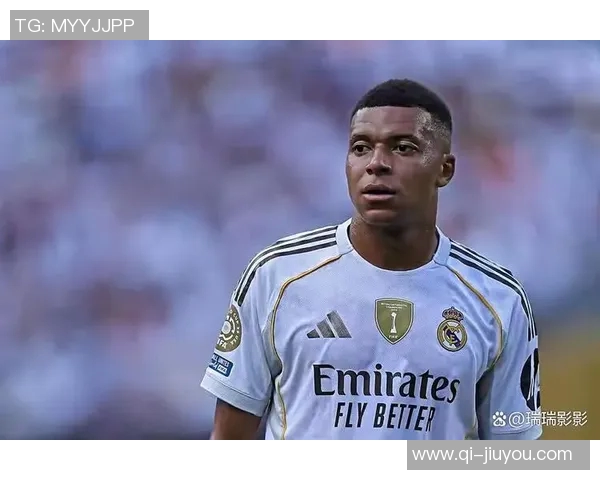 姆巴佩欧冠单场狂轰四球成历史第三人超越梅罗传奇表现引发热议 姆巴佩欧冠单场狂轰四球成历史第三人超越梅罗传奇表现引发热议