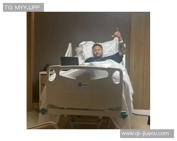 内马尔左膝半月板修复手术成功预计一个月后重返赛场